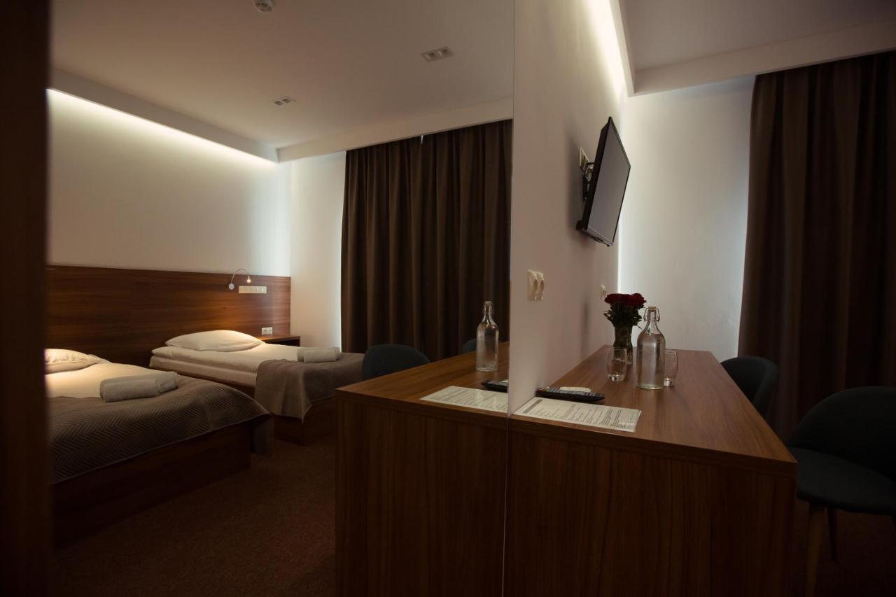 Hotel Rubin Stara Blotnica Luaran gambar