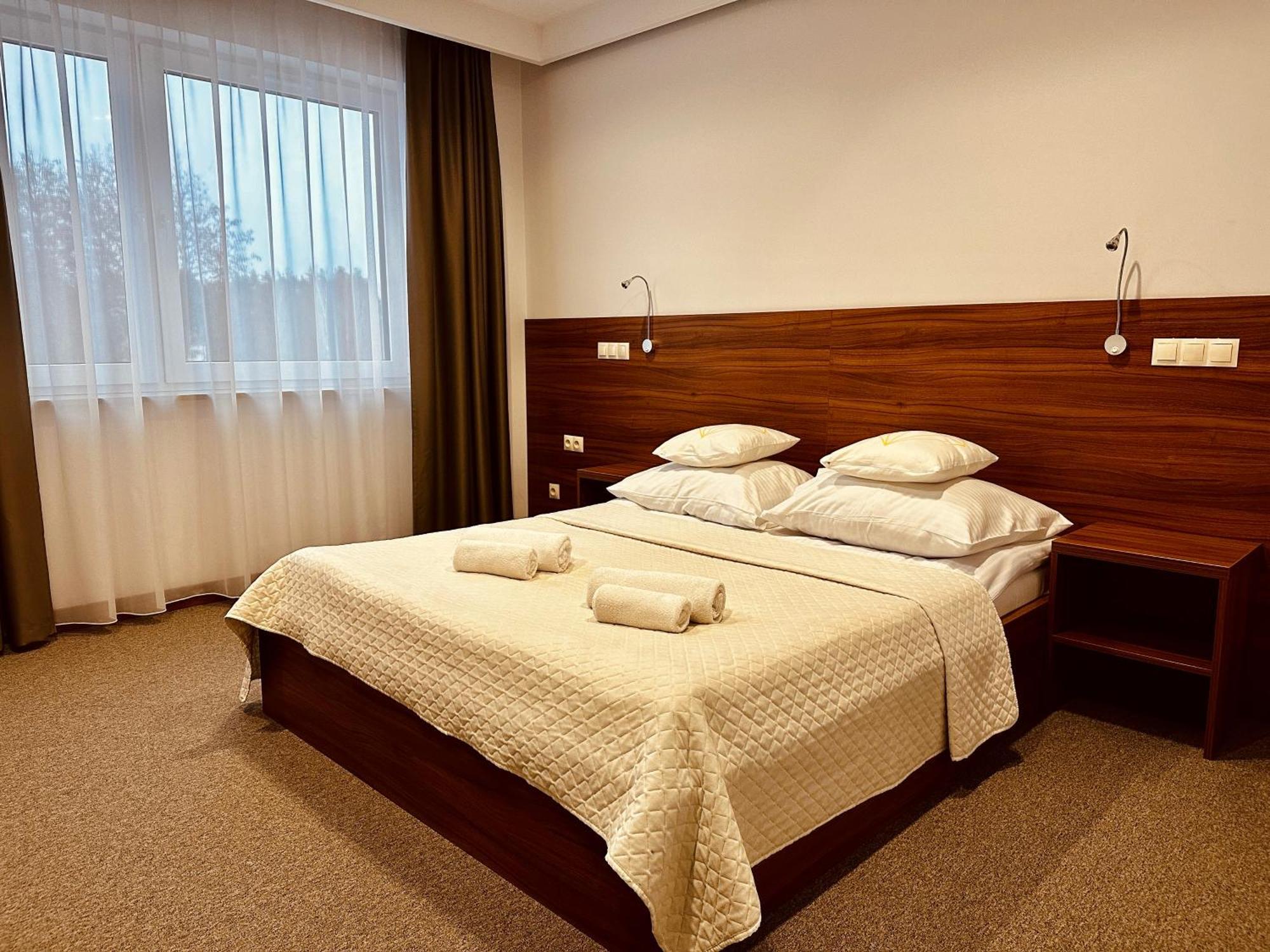 Hotel Rubin Stara Blotnica Luaran gambar